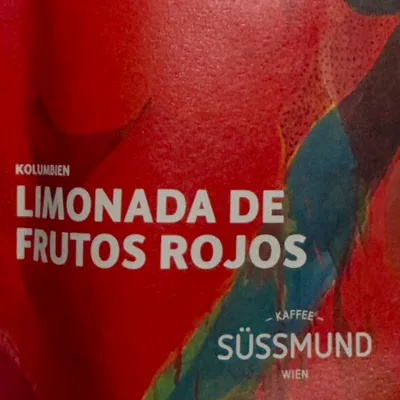 Limonada de frutos rojos by Suessmund